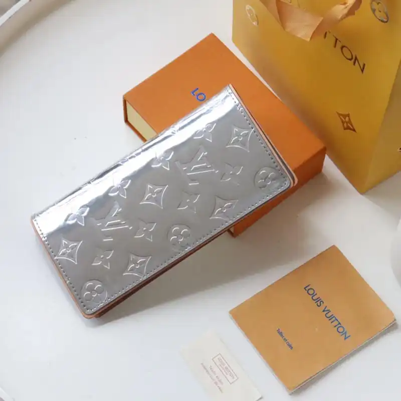 LV s Bags 2108DJ0014