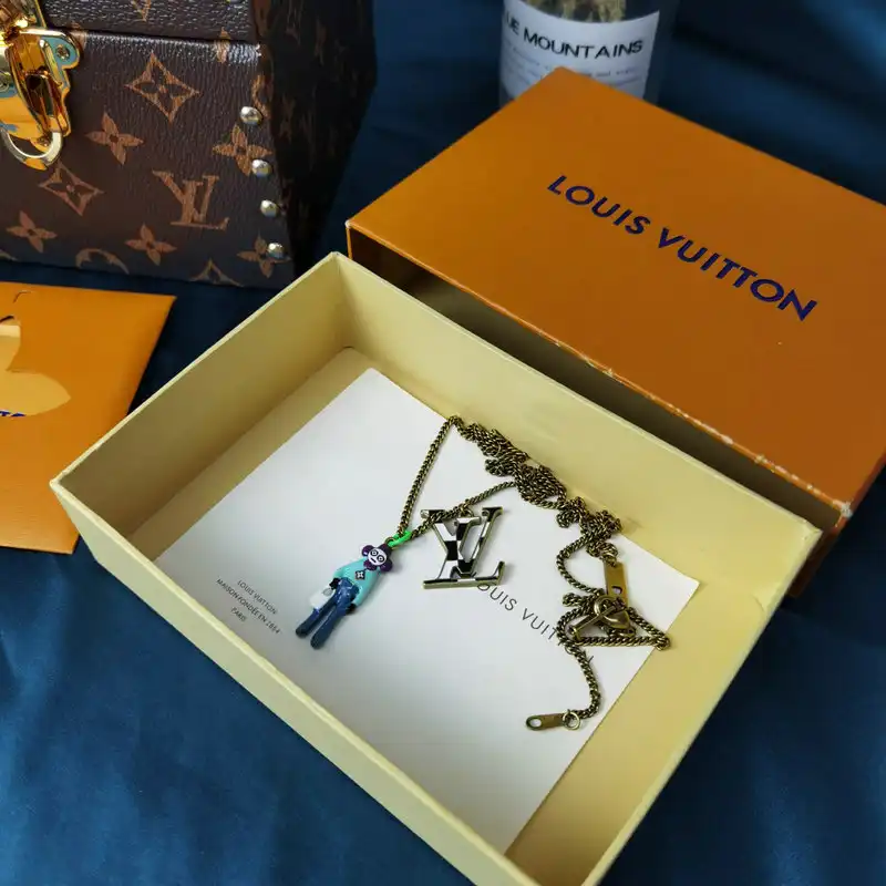 ORNAMENTS Ornament 2108WH0075