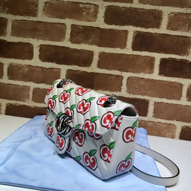 G*u*i bags 2111ya0005