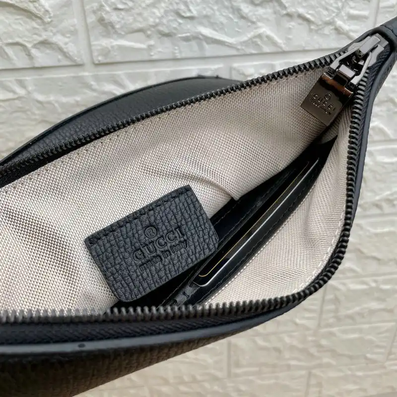 G*u*i bags 2111yz0041