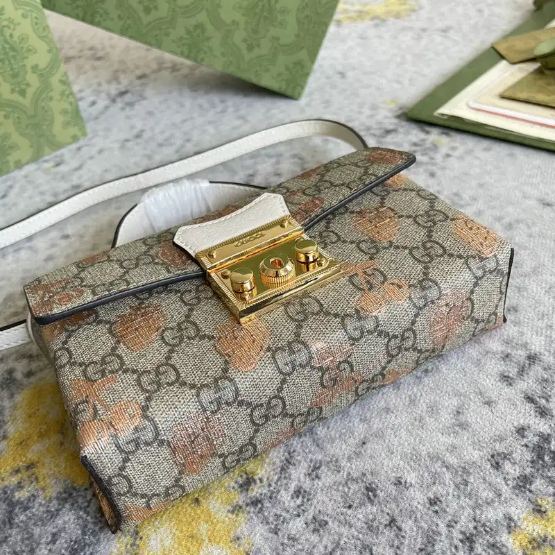 G*u*i bag 2201dj0012