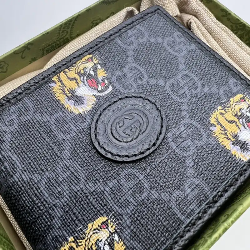 G*u*i bag 2304ya0124