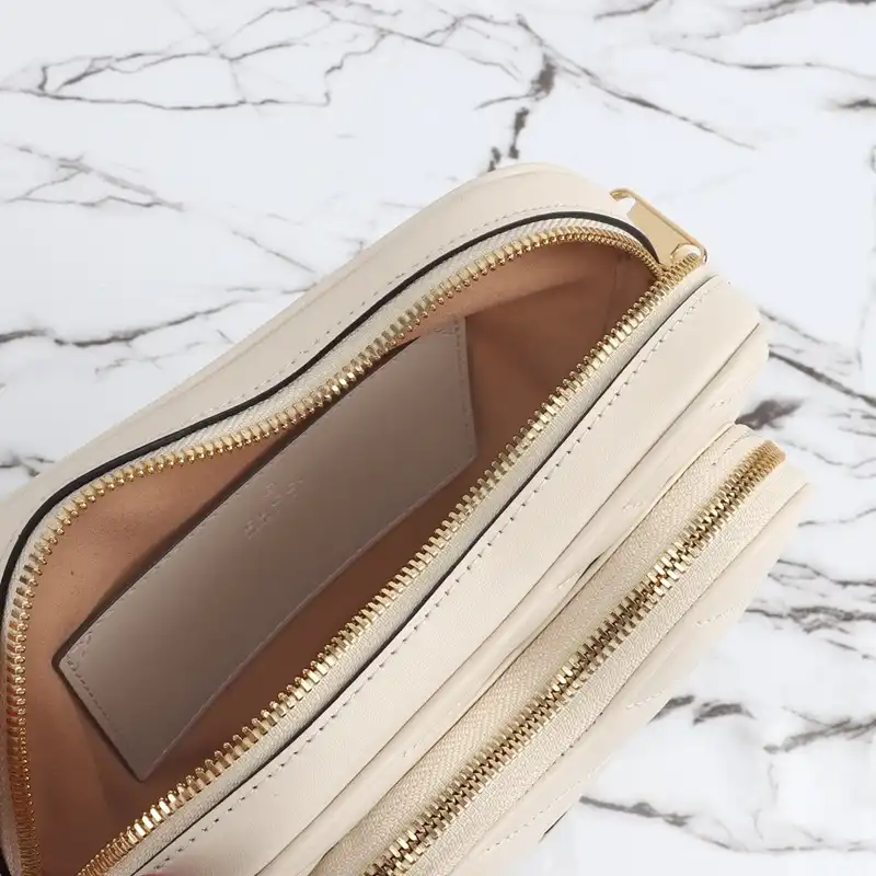 G*u*i bag 2309ya0035