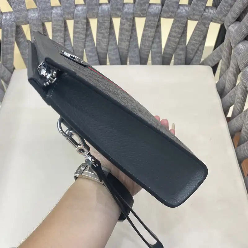 G*u*i bags 2404ya0160