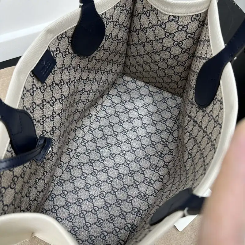 G*u*i bags 2407yz0284