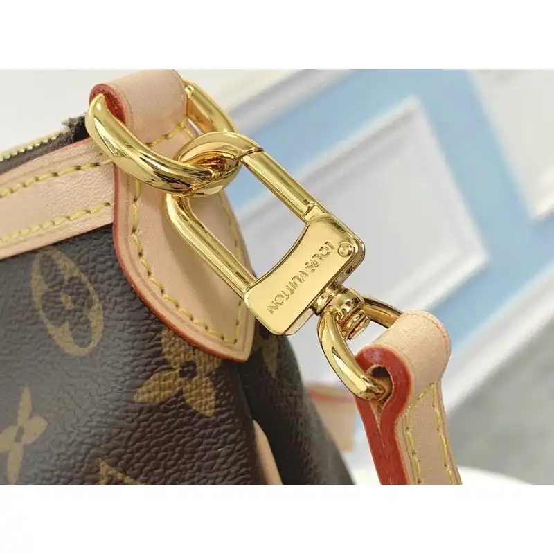 LV Bags 19T1L0214