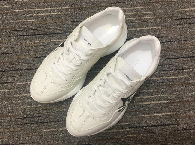 elegant G*u*i rhyton sneaker 240