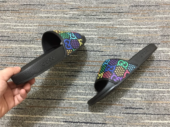 G*u*i slide eyecatching 439