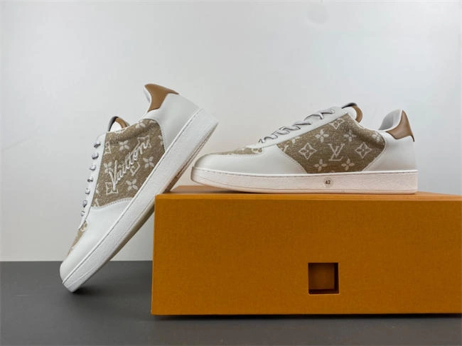 TravelReady Louis Vuitton trainer 1648