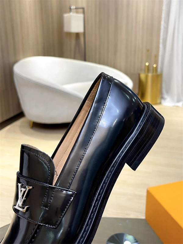 Lv Loafer Sporty 1920