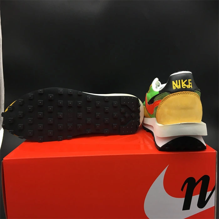 Nike LD Waffle sacai Green Multi BV0073- Thermal 5250